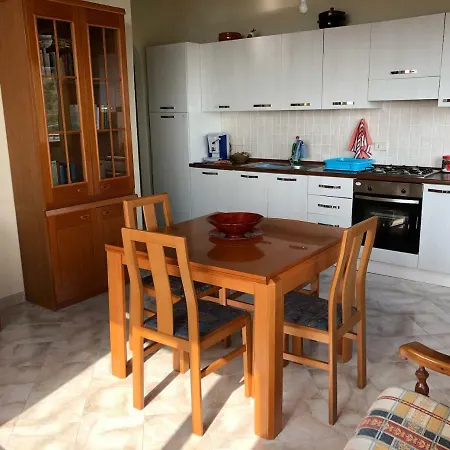 Seaview Apartment